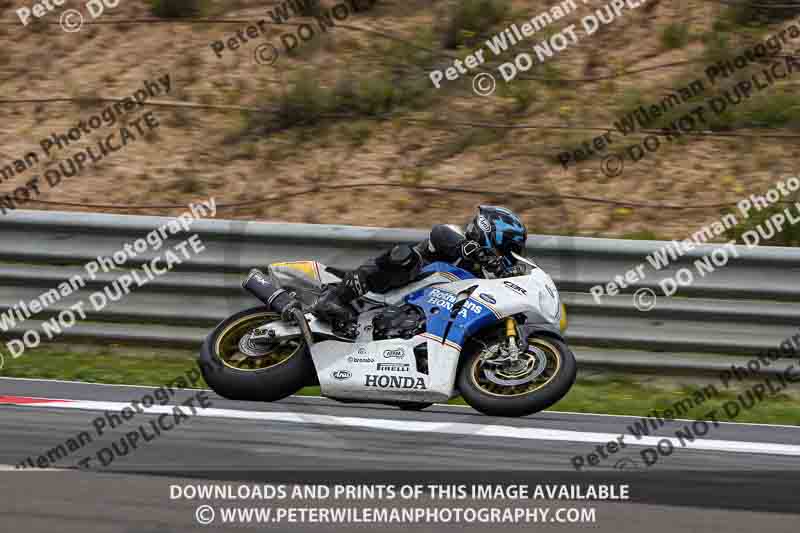 cadwell no limits trackday;cadwell park;cadwell park photographs;cadwell trackday photographs;enduro digital images;event digital images;eventdigitalimages;navarra;no limits trackdays;peter wileman photography;racing digital images;trackday digital images;trackday photos